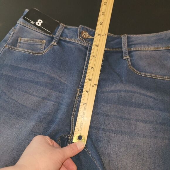 New Thorn Long Length Curvy Fit Jean Shorts 8 - Picture 6 of 8